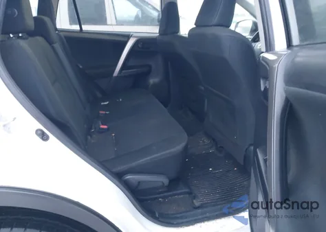 2017 Toyota Rav4 Le z USA, uszkodzony, nr VIN JTMBFREV5HJ161109